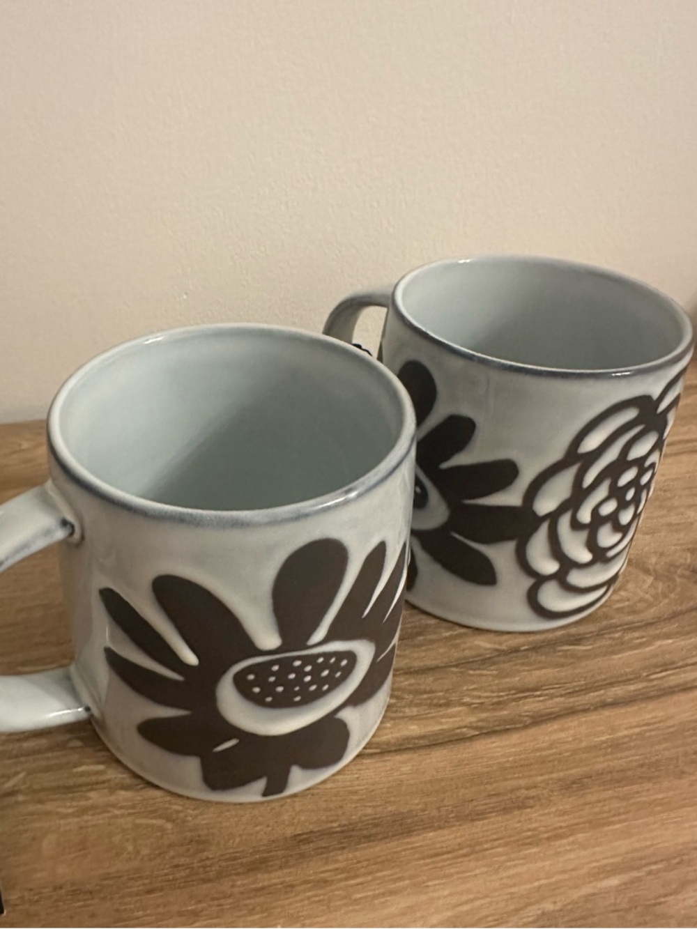 NEW The Old Pottery Company Ceramic Mug Set, Floral, Blue and Brown Hand Crafted - Picture 10 of 13